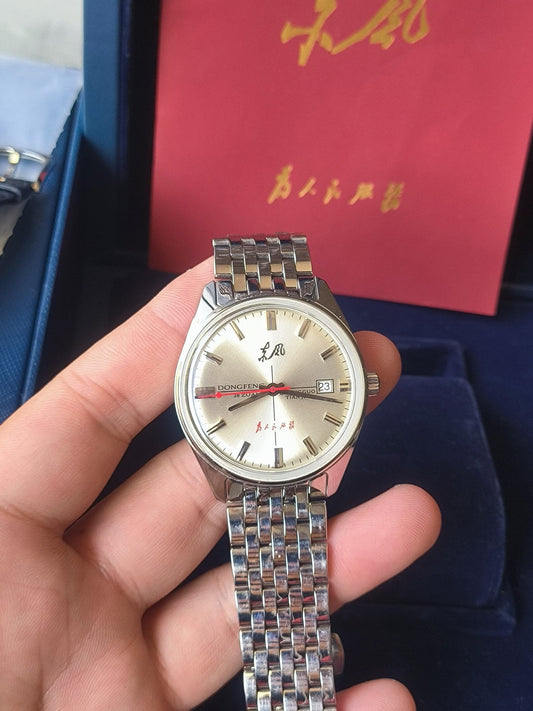 [Pre-owned] Dongfeng · Serve the People