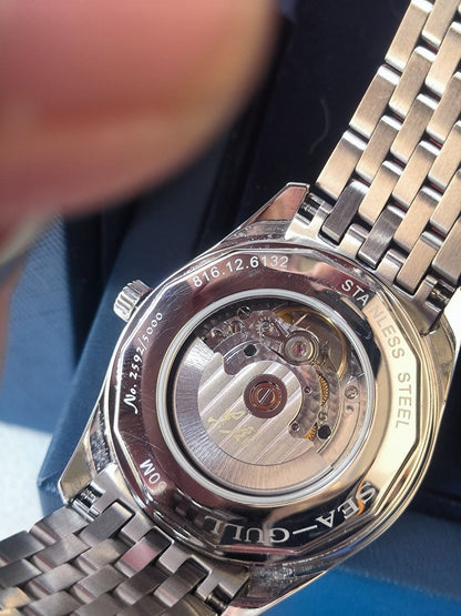 [Pre-owned] Dongfeng · Serve the People