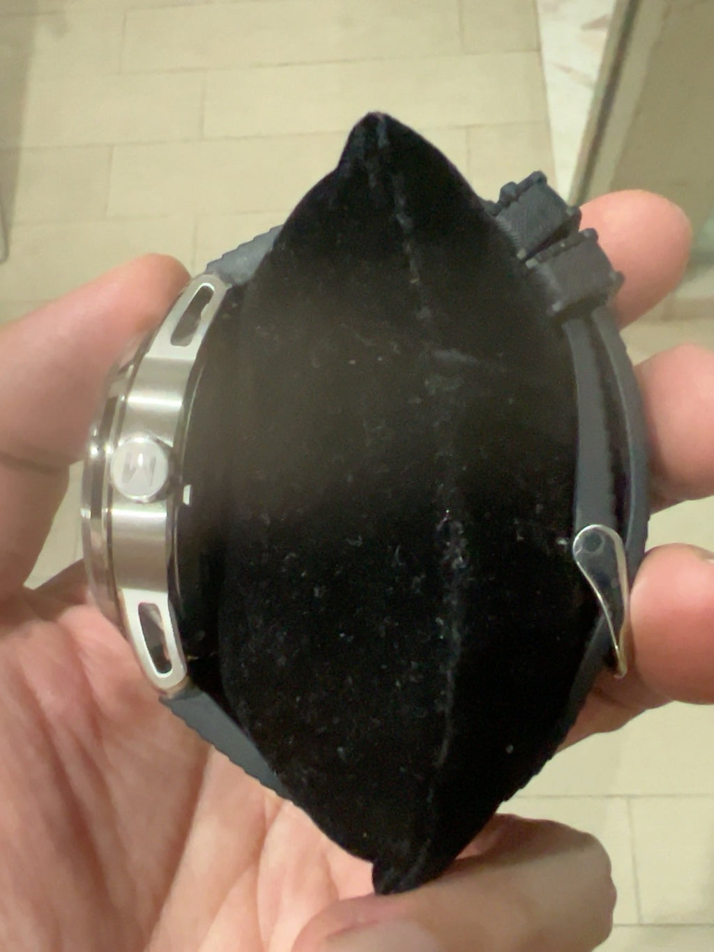 [Pre-owned] Flexible Hand