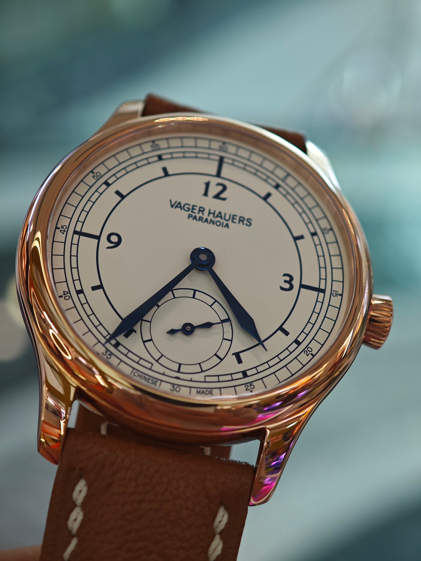 PARANOIA · SW261-1 M movement