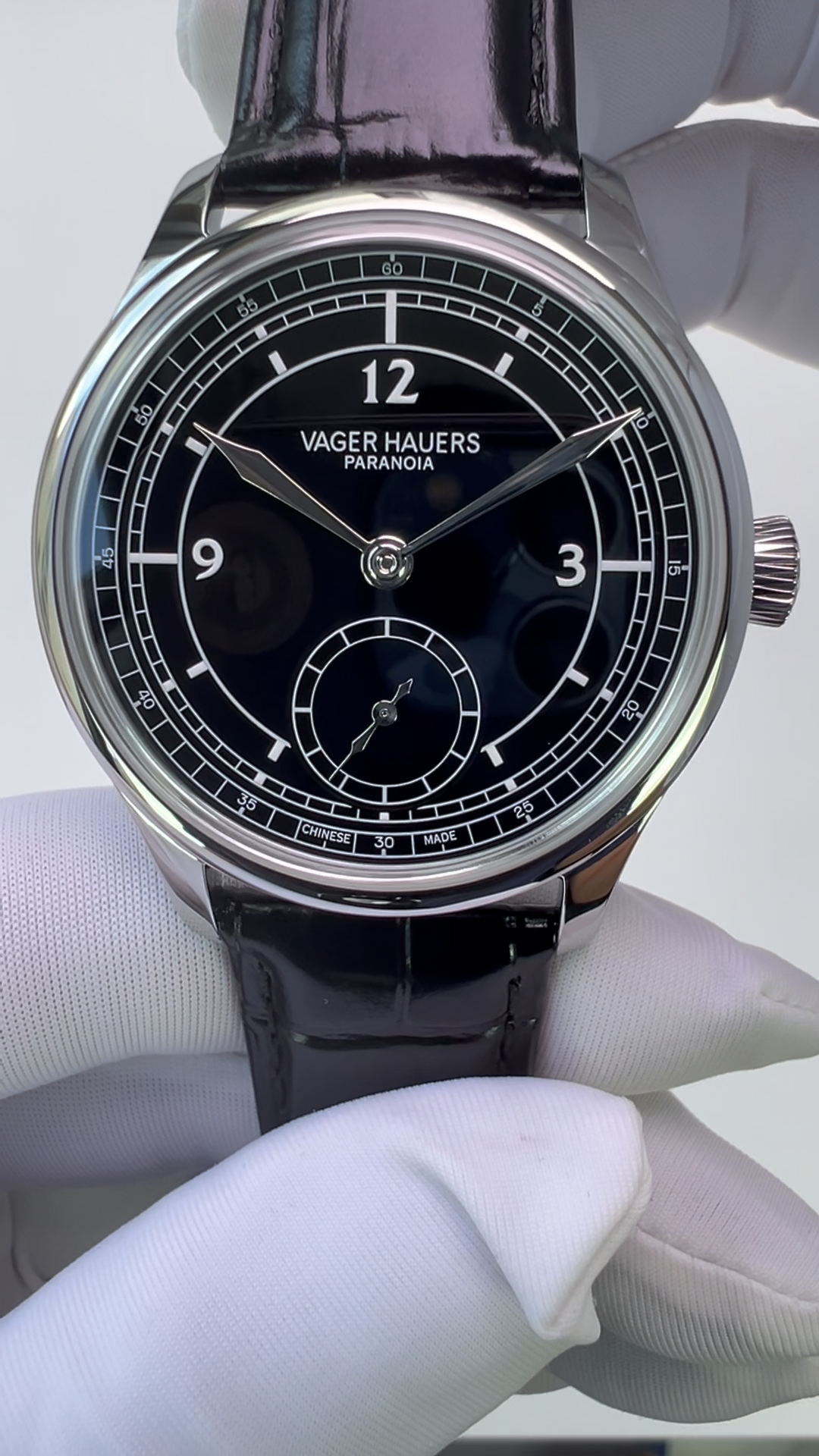 PARANOIA · SW261-1 M movement