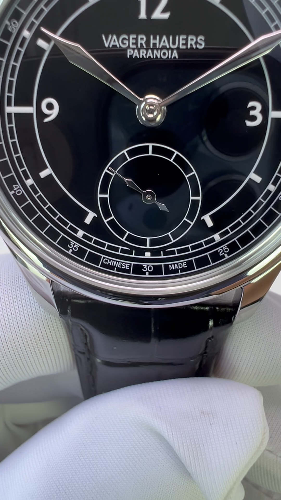 PARANOIA · SW261-1 M movement