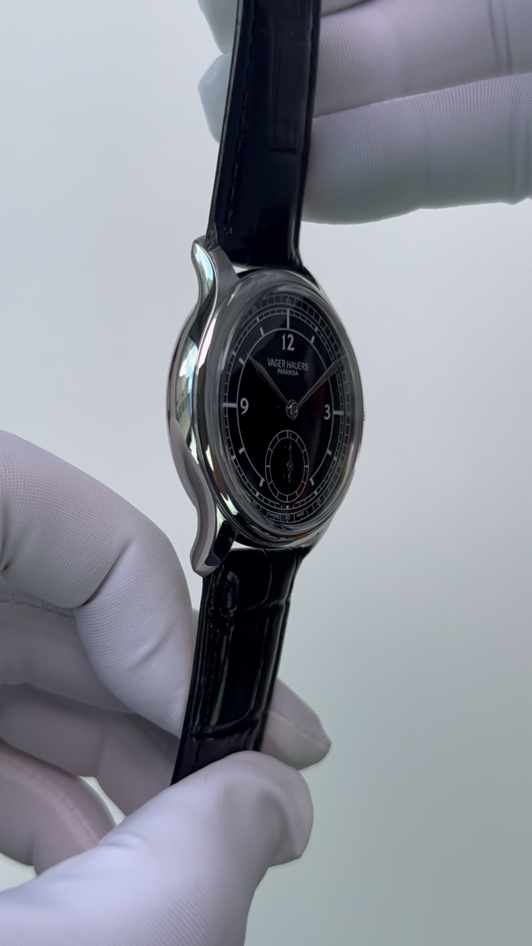 PARANOIA · SW261-1 M movement