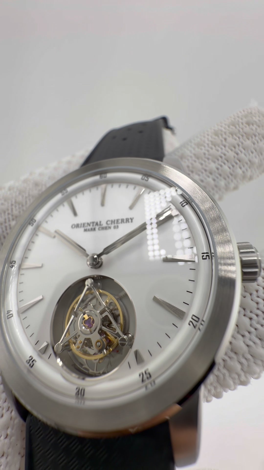 Mark Chen 03 · hollow gear