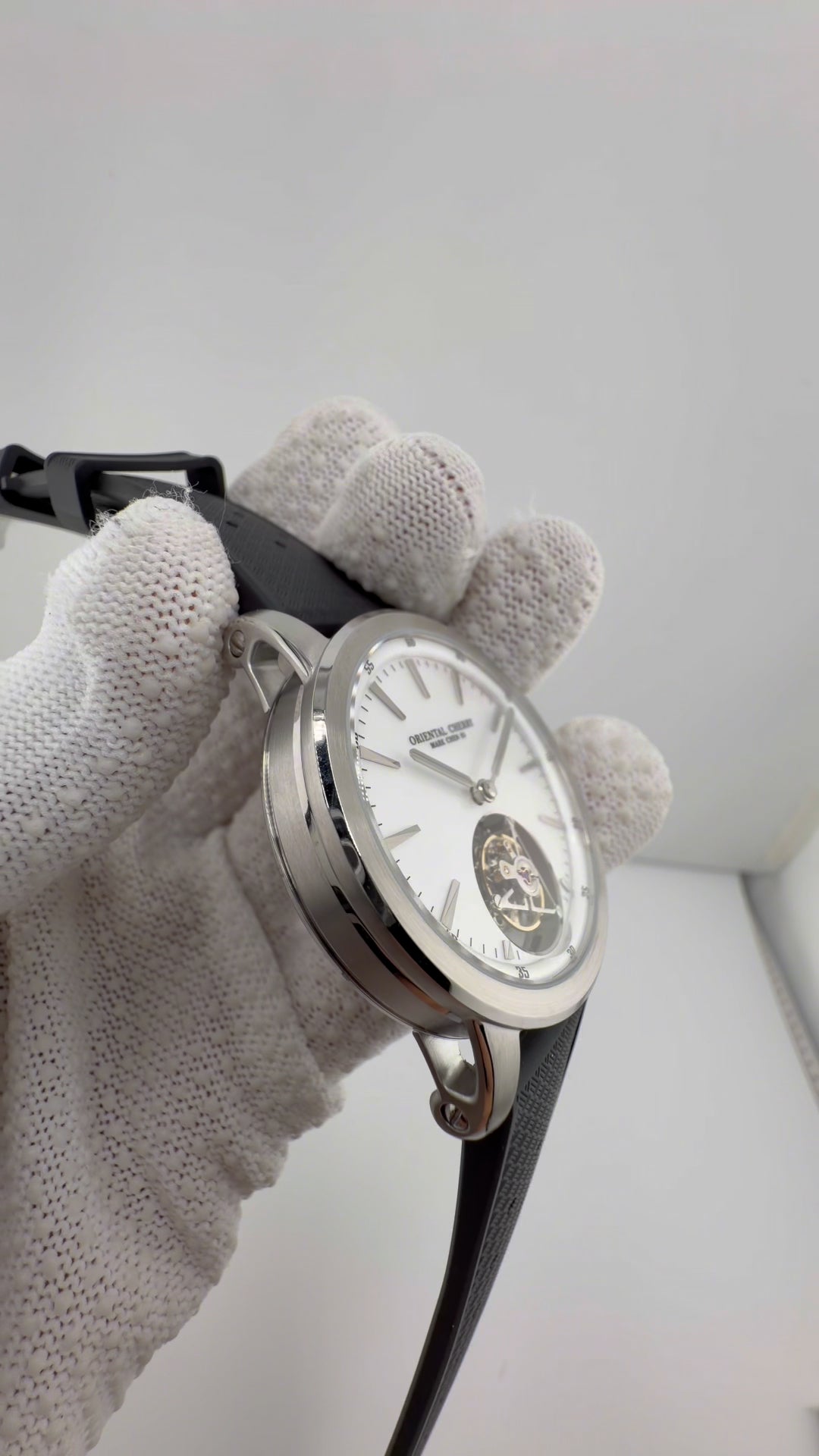 Mark Chen 03 · hollow gear