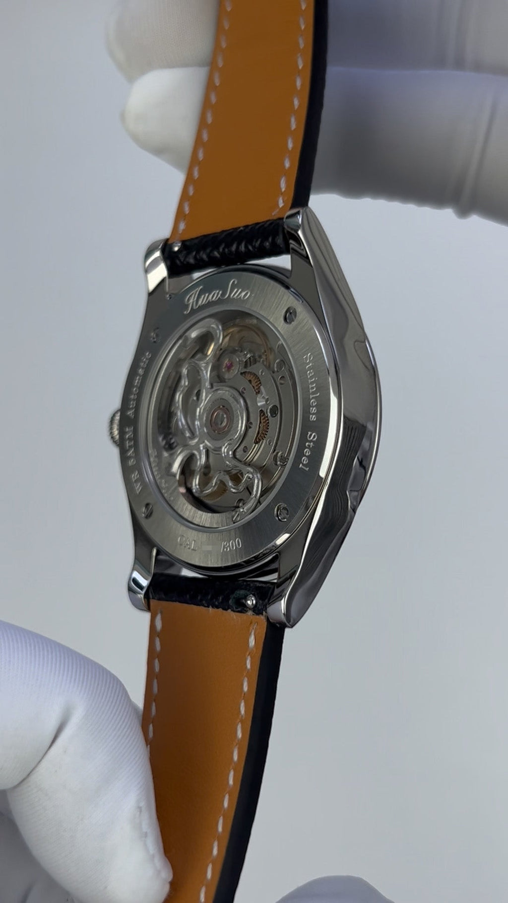 Rooster · Fú 福 · Qiāng Jīn gold-inlay lacquer dial