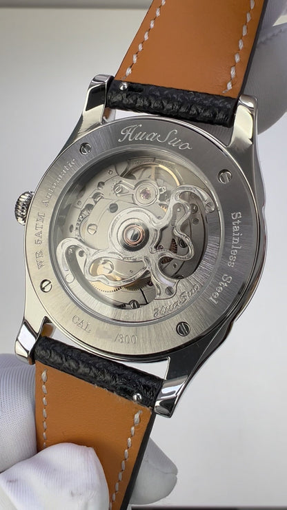 Rooster · Fú 福 · Qiangjin gold-inlay lacquer dial