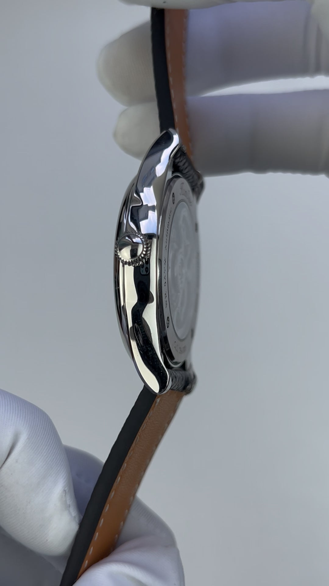 Rooster · Fú 福 · Qiangjin gold-inlay lacquer dial