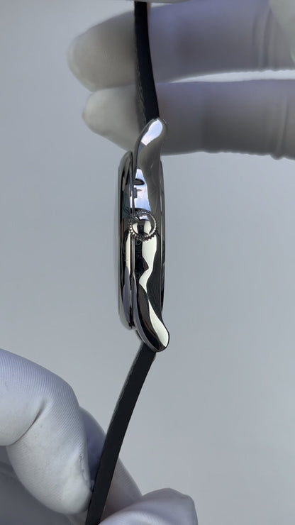 Rooster · Fú 福 · Qiangjin gold-inlay lacquer dial