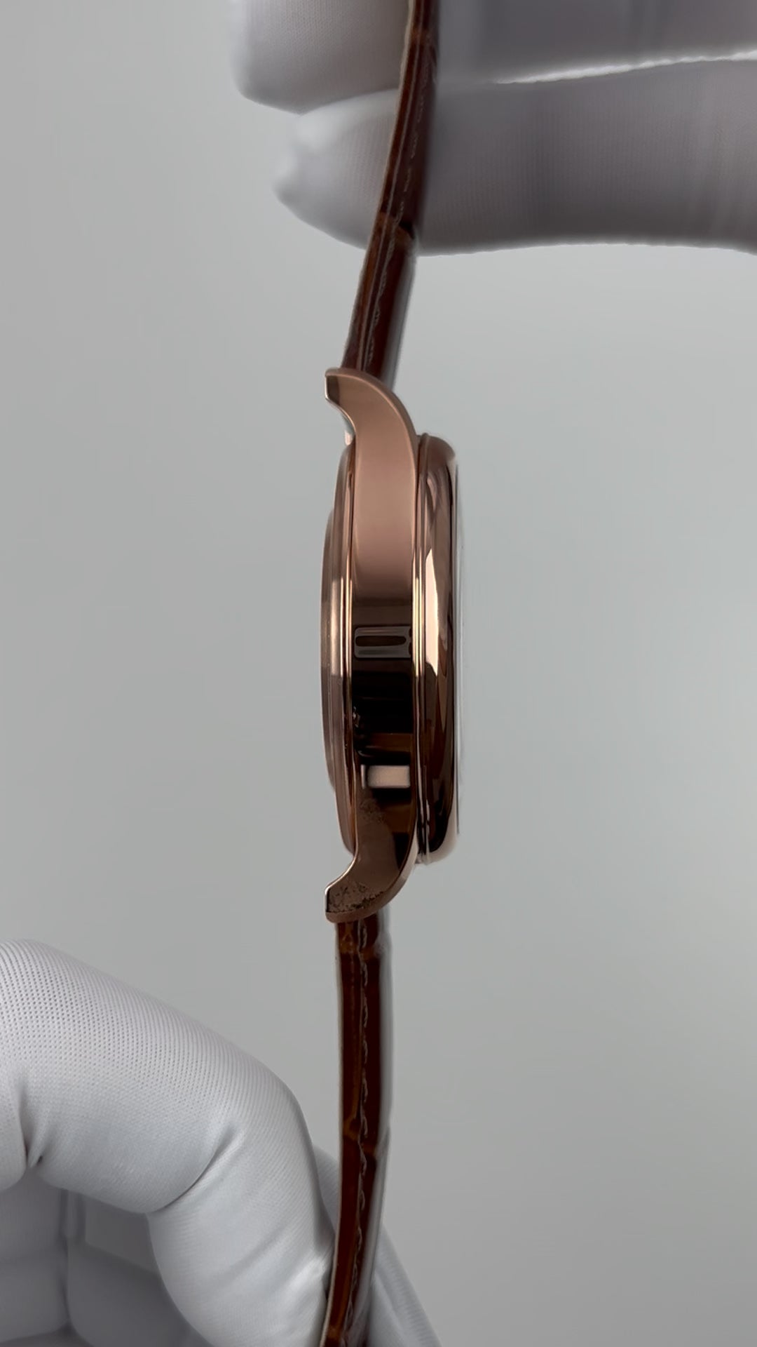 Oathkeeper · Gen. II · butterfly clasp