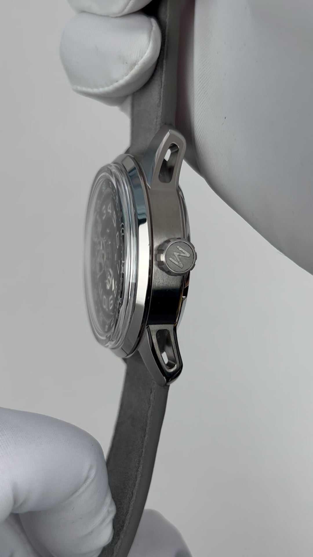 Jumping Hour Hand · Gen. II · blue dial