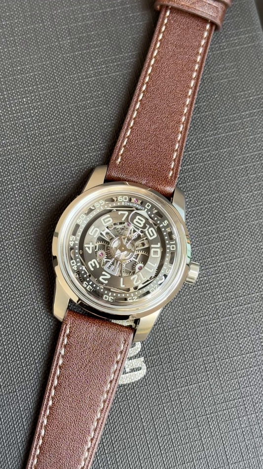 Jumping Hour Hand · Gen. II · black dial