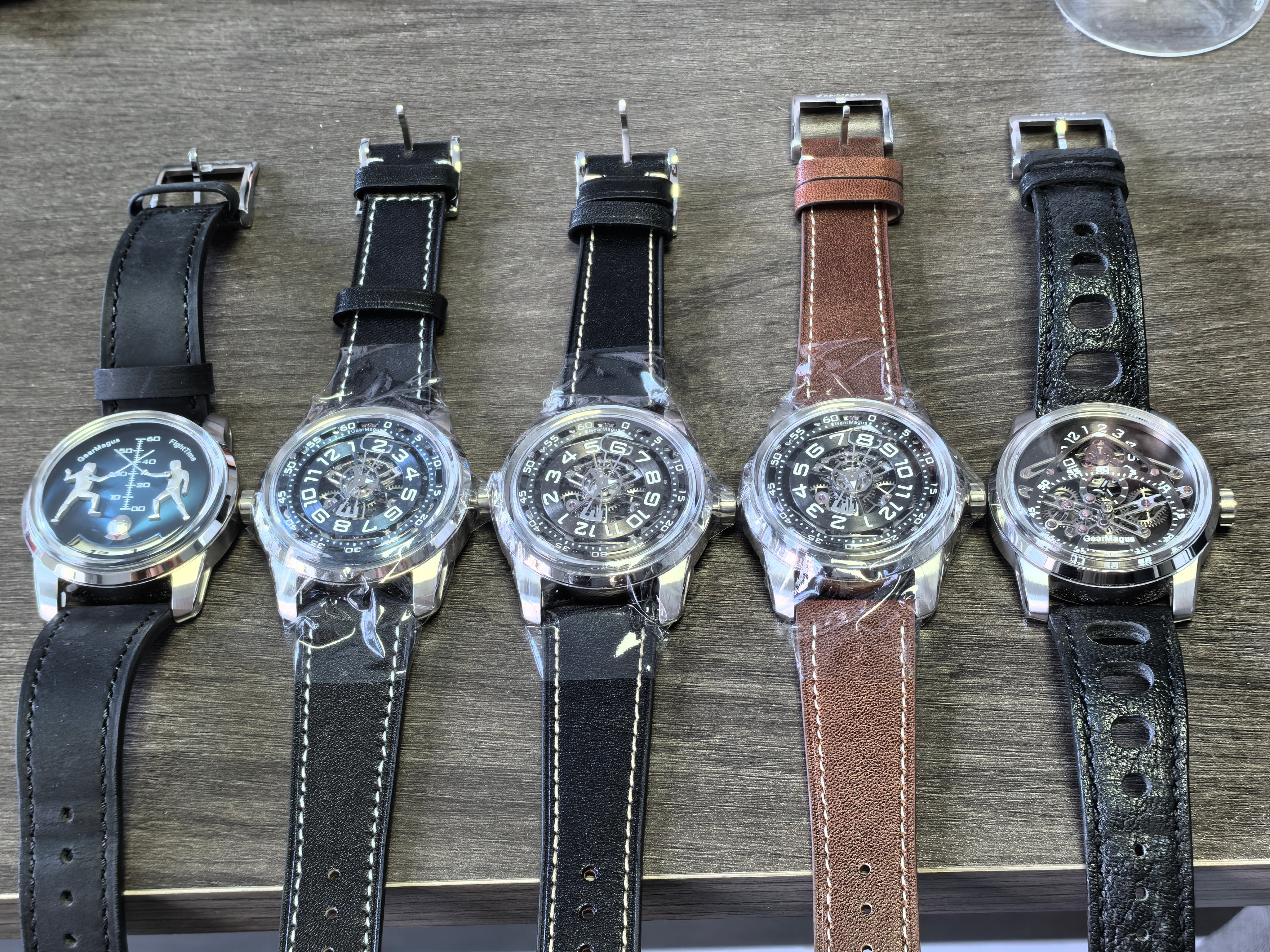 Jumping Hour Hand · Gen. II · black dial – China Watch Shop .com