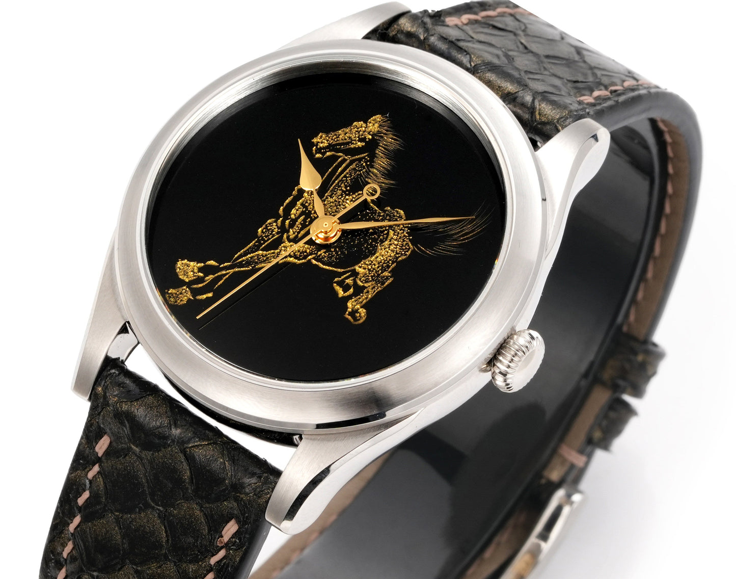 Galloping Horse · Qiangjin gold-inlay lacquer dial · 马到成功