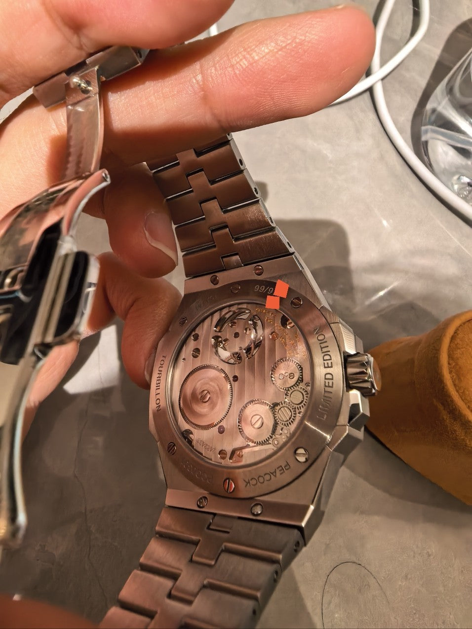 [Pre-owned] Plumage Gaze · Shu