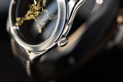 Galloping Horse · Qiangjin gold-inlay lacquer dial · 奔馬圖