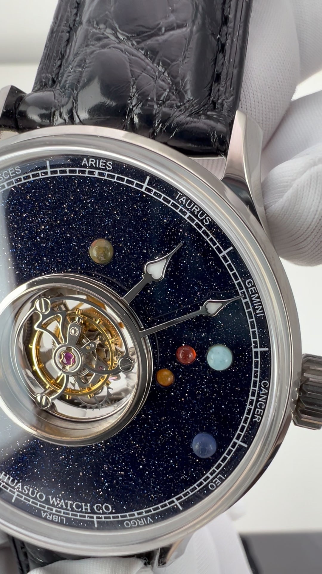 Central Tourbillon · Planets