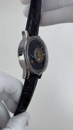 Central Tourbillon · Planets