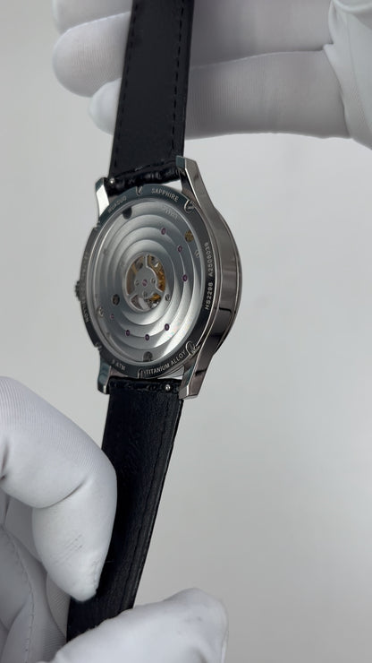 Central Tourbillon · Planets