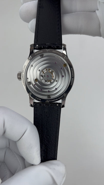 Central Tourbillon · Planets