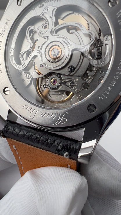 Panda · Qiangjin gold-inlay lacquer dial