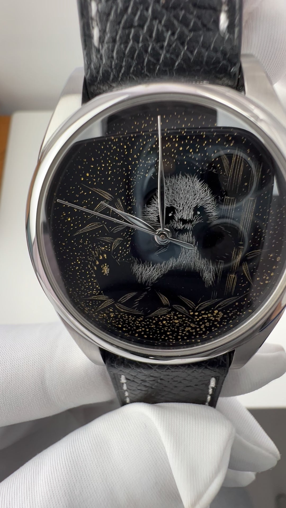 Panda · Qiangjin gold-inlay lacquer dial