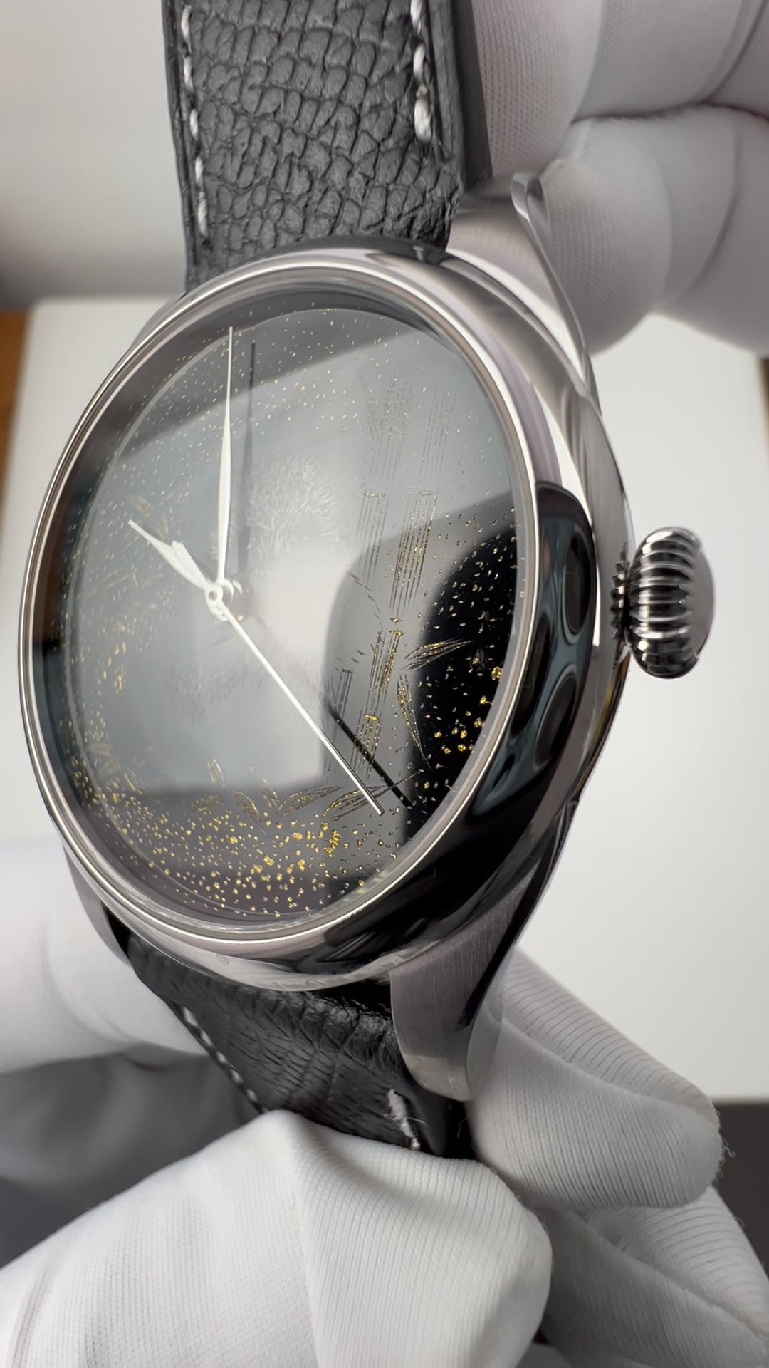 Panda · Qiangjin gold-inlay lacquer dial