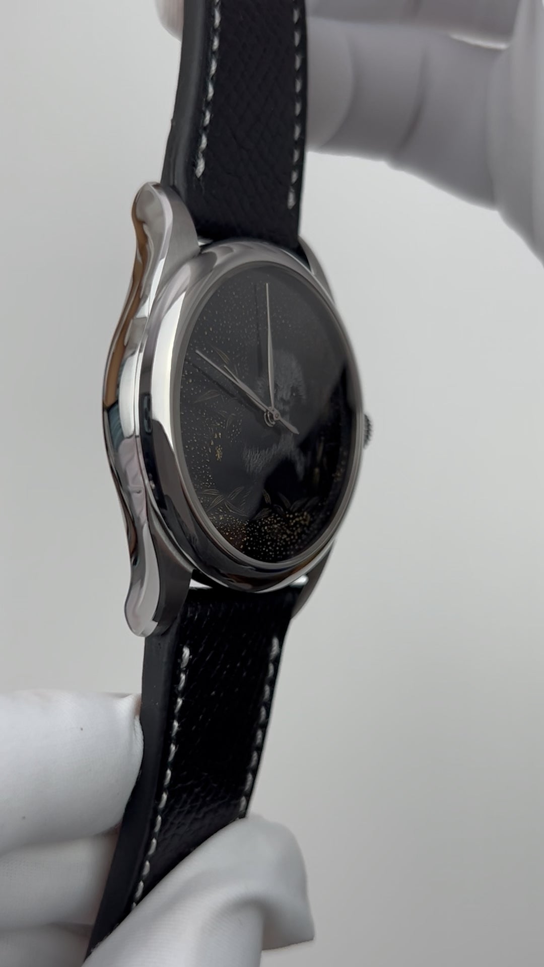 Panda · Qiangjin gold-inlay lacquer dial