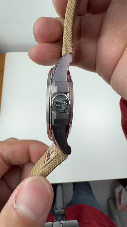 [Pre-owned] People's Volunteer Army