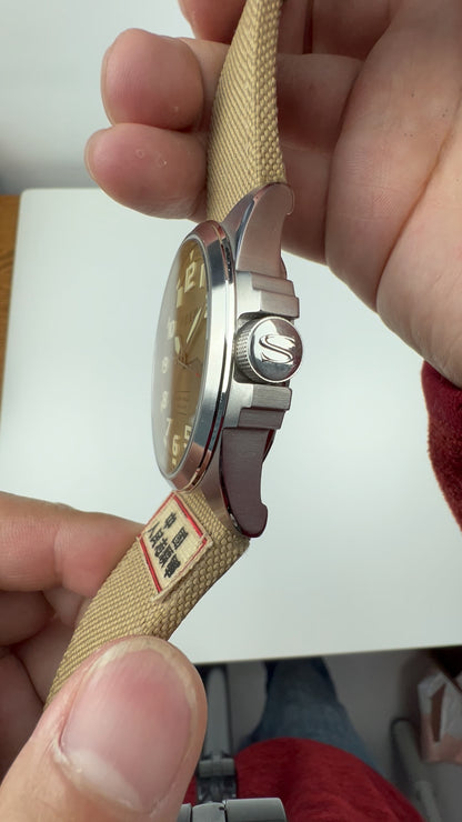 [Pre-owned] People's Volunteer Army