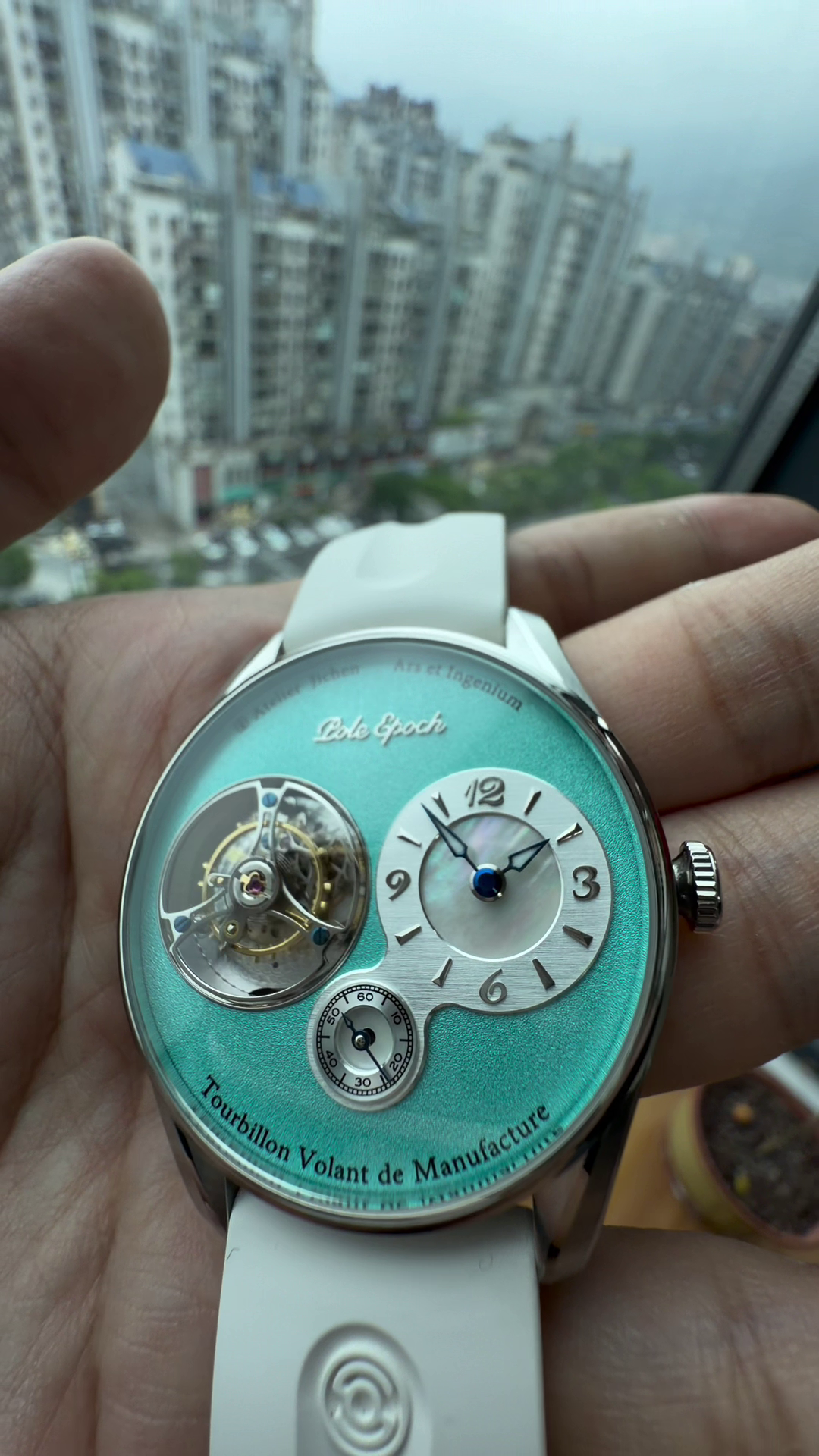 Ji Chen 008 · Blue 冰晶蓝