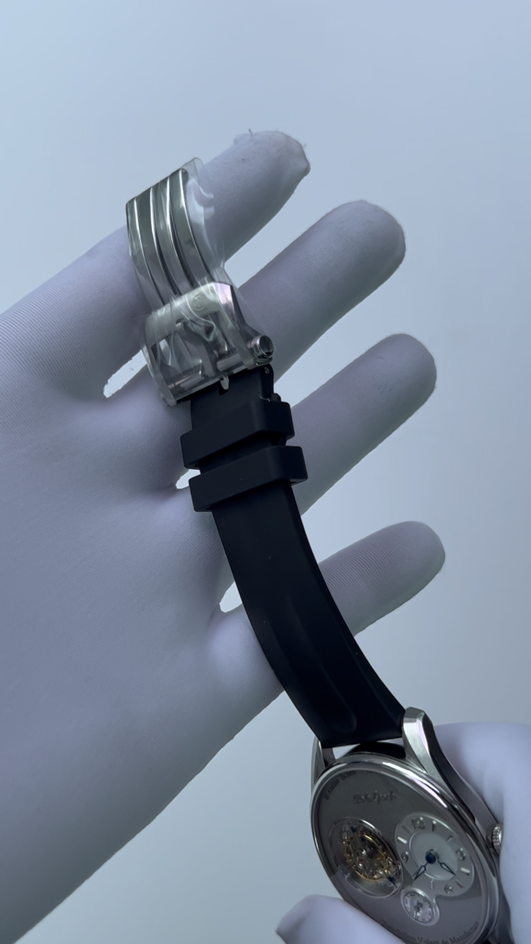 Ji Chen 008 · Grey 瑾烟灰