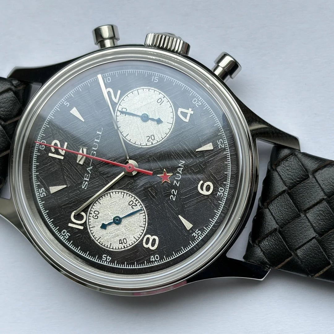 Sea-Gull 1963 · meteorite dial