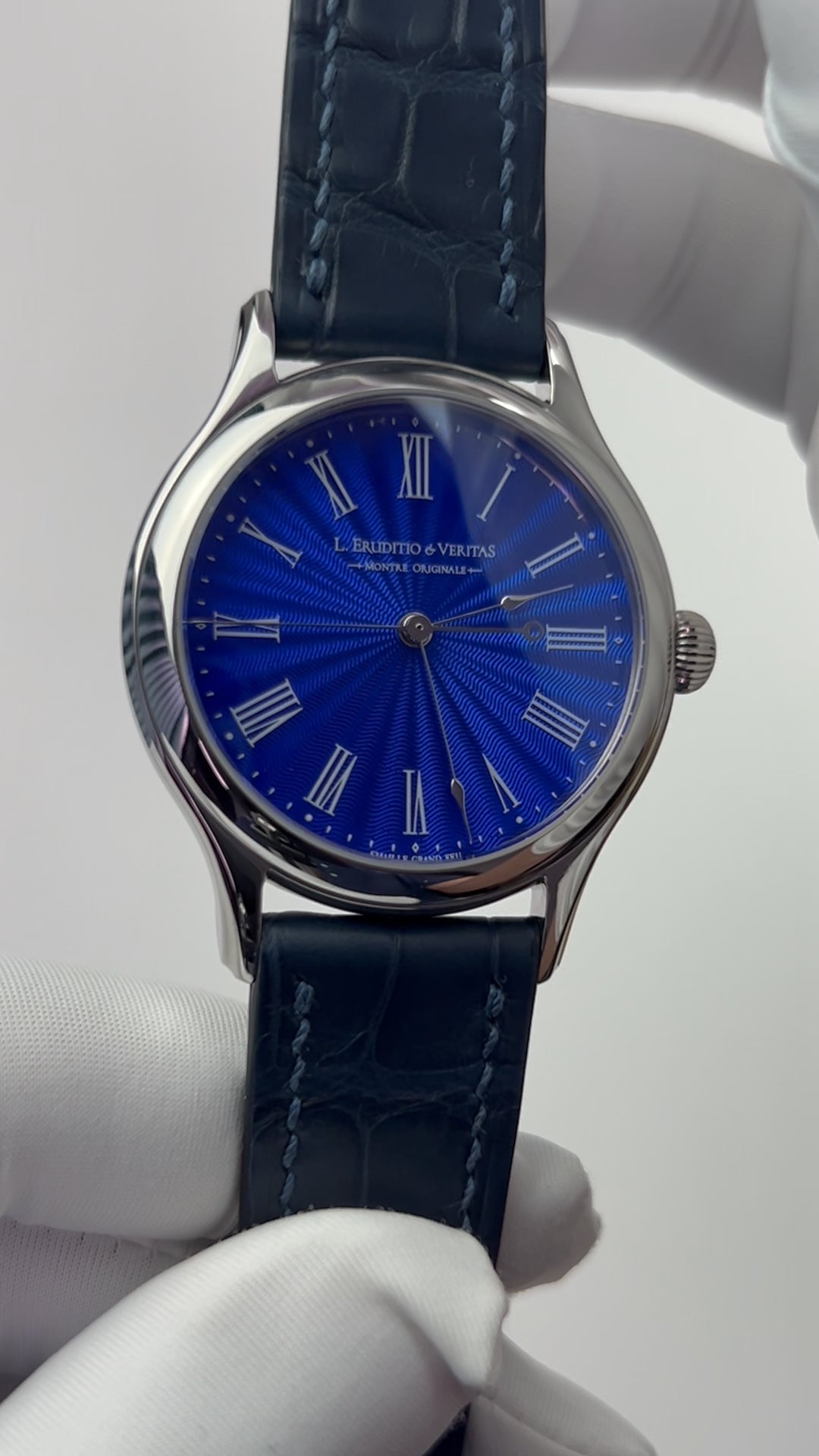 [Pre-owned] 2124/11A · grand feu enamel