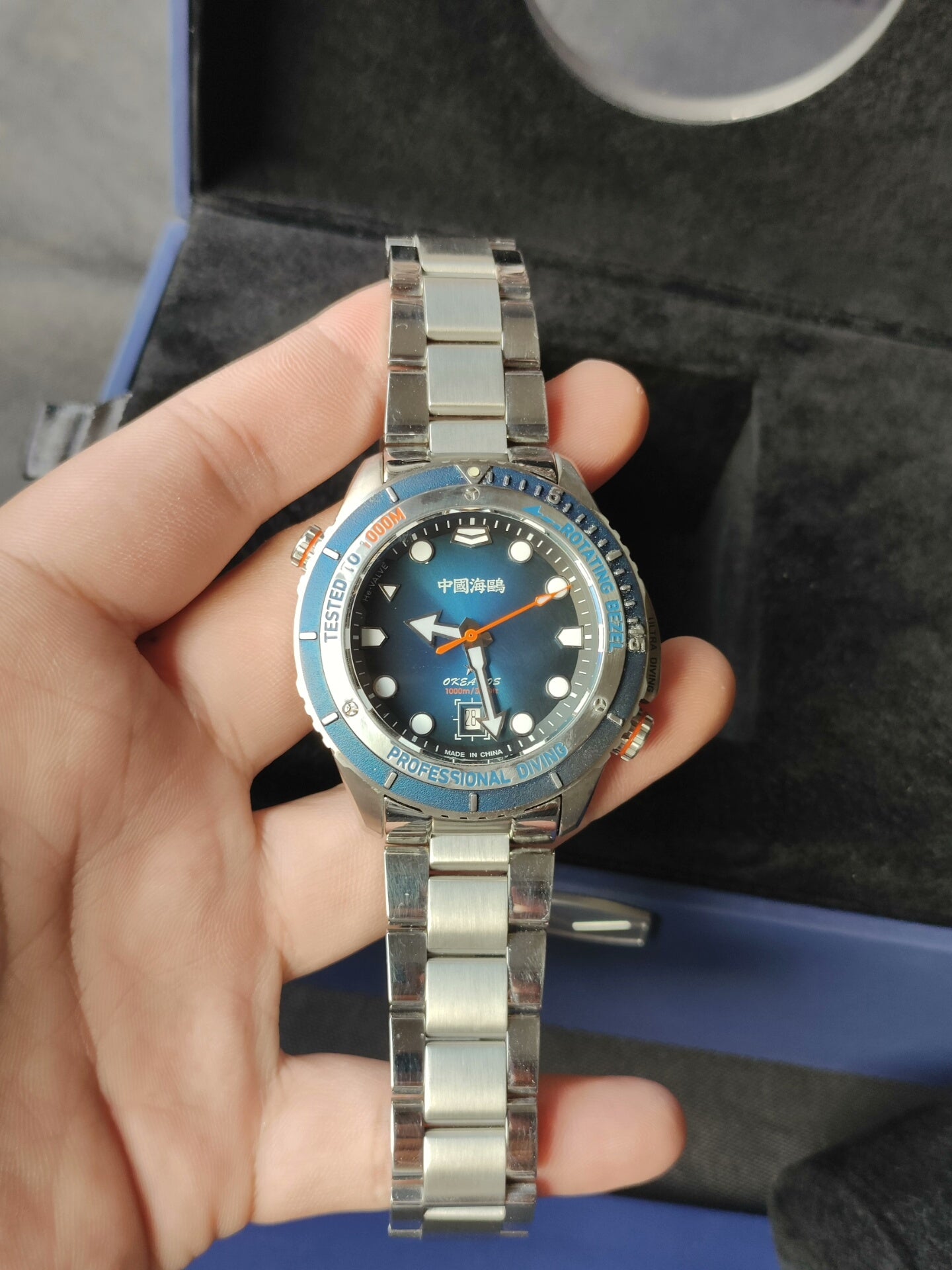 [Pre-owned] Okeanos · 1217 · 1000M Diver