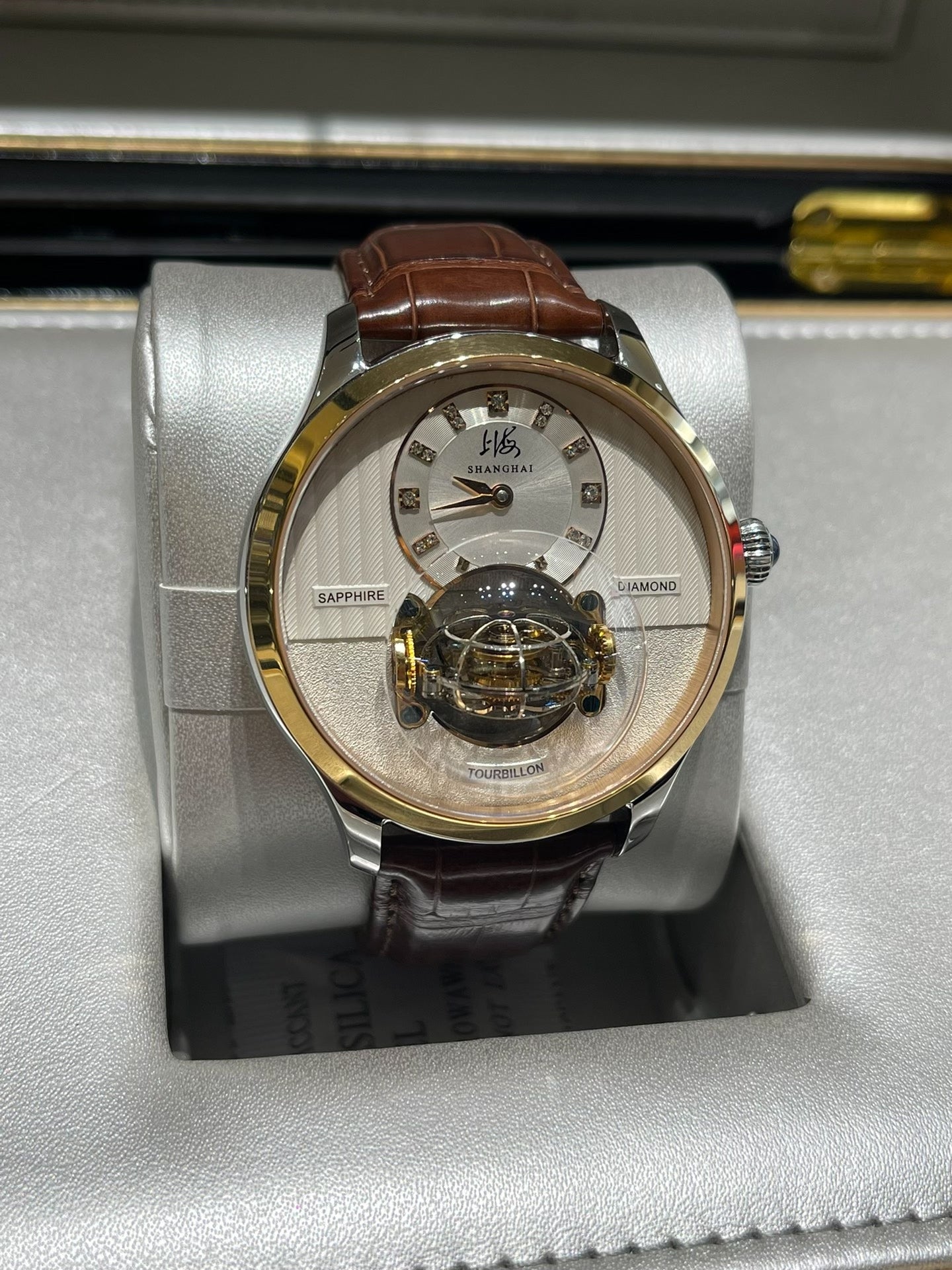 [Pre-owned] Globe Tourbillon · dual-axis