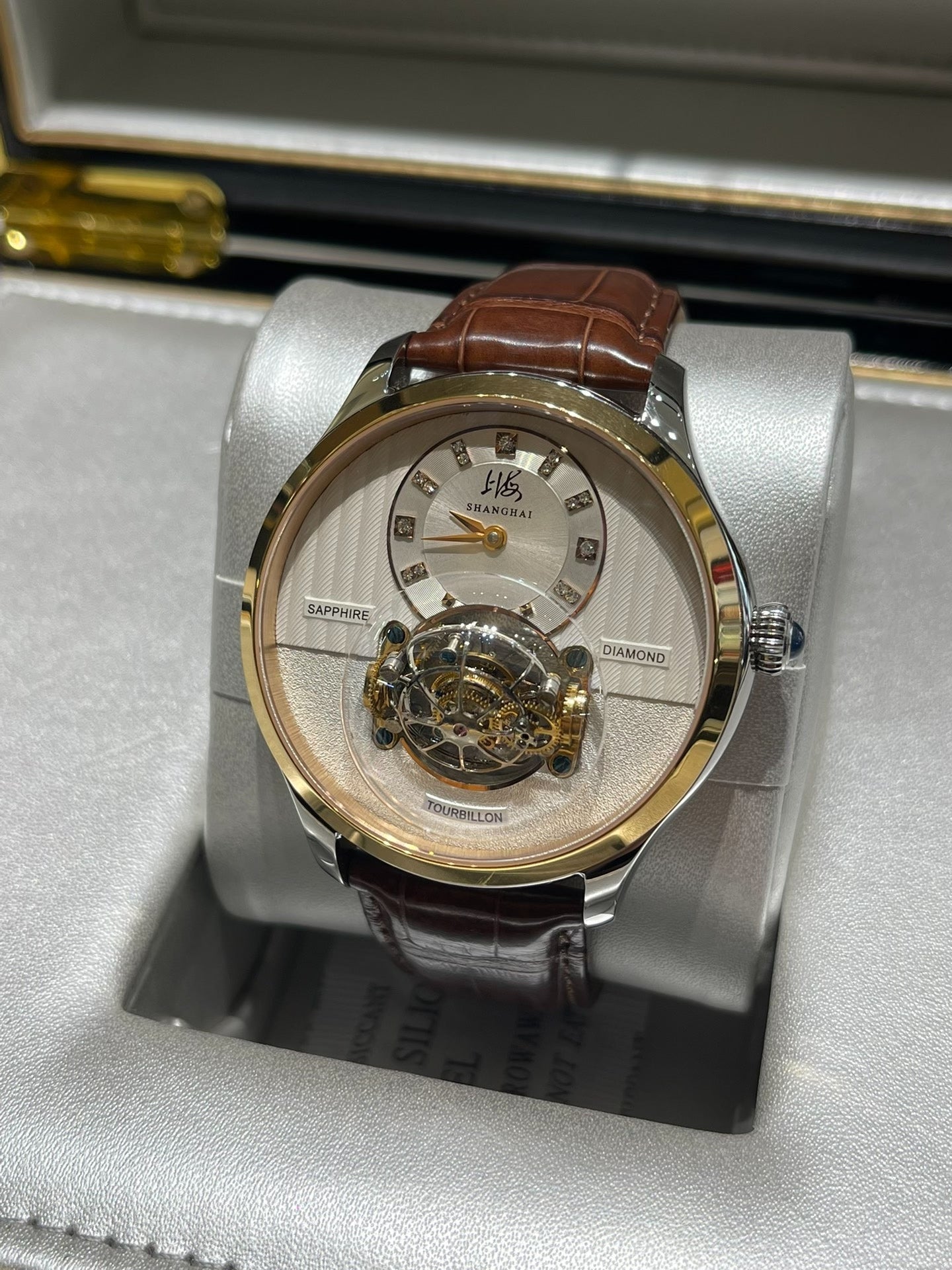 [Pre-owned] Globe Tourbillon · dual-axis