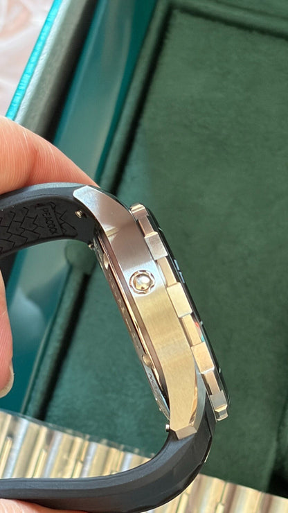 [Pre-owned] PEACOCK Watch