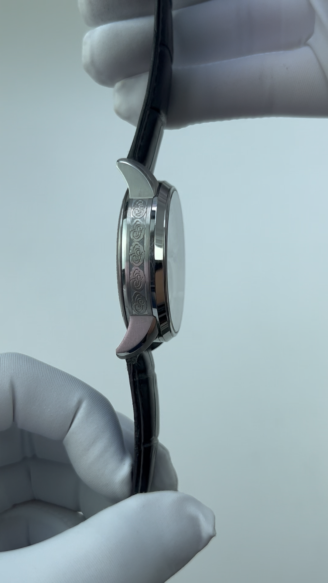 [Pre-owned] Rì Chū Ér Zuò