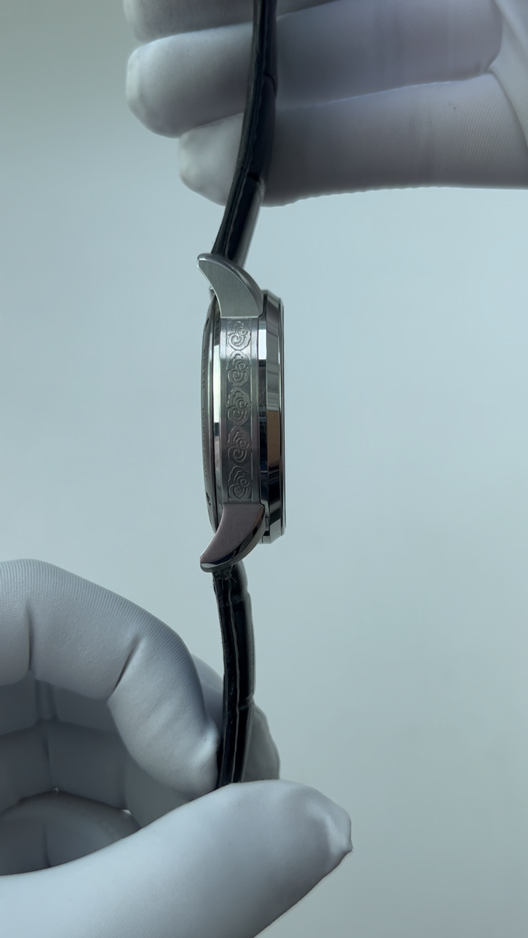 [Pre-owned] Rì Chū Ér Zuò