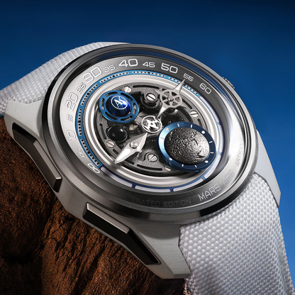 Mars Age · Traverse White