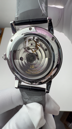 Tourbillon