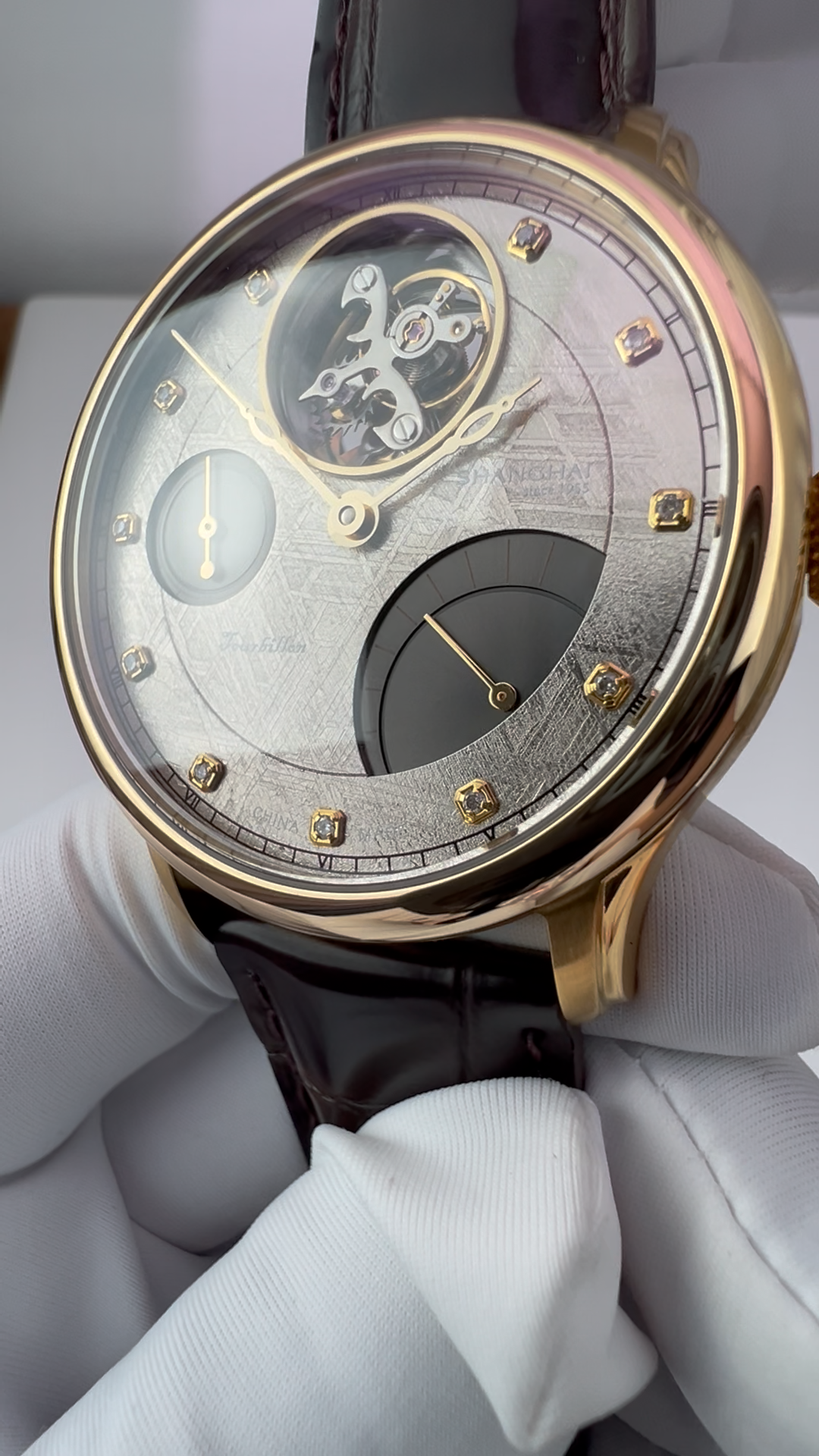 Hào Hàn · meteorite dial