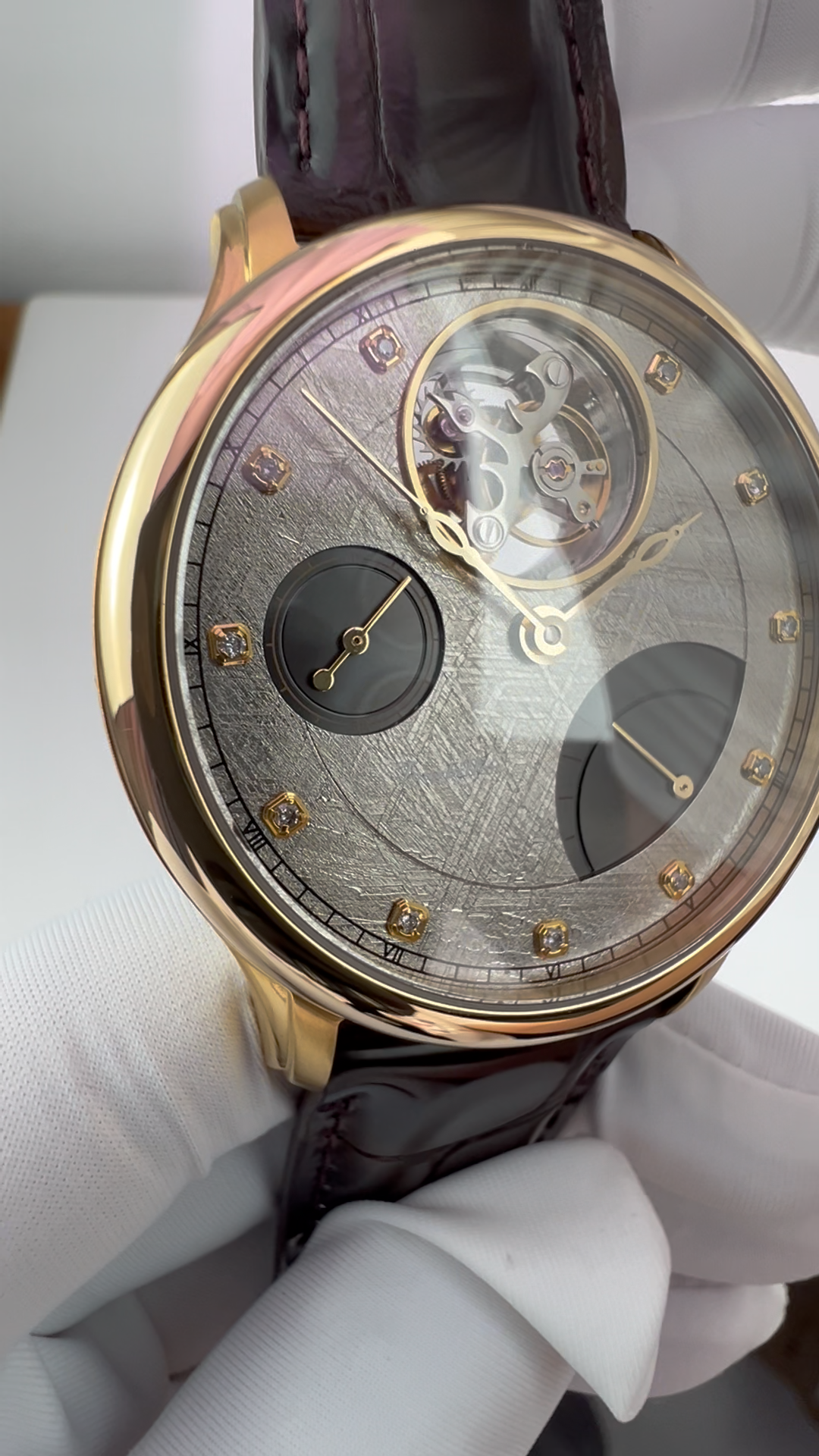 Hào Hàn · meteorite dial
