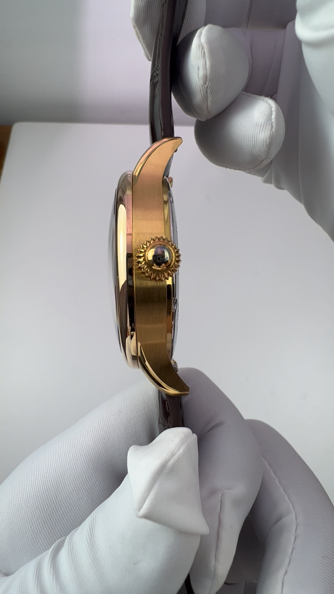 Hào Hàn · meteorite dial