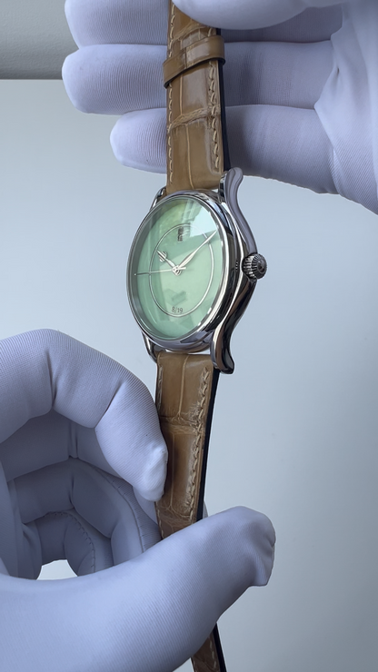 Peiyu · Jade Dial