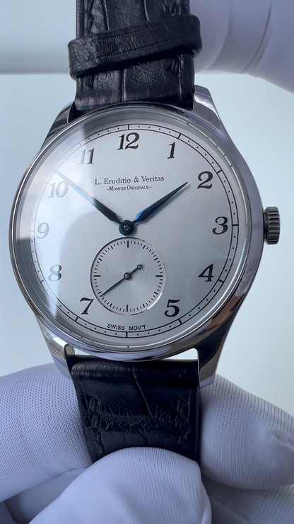 [Pre-owned] White Paddlefish