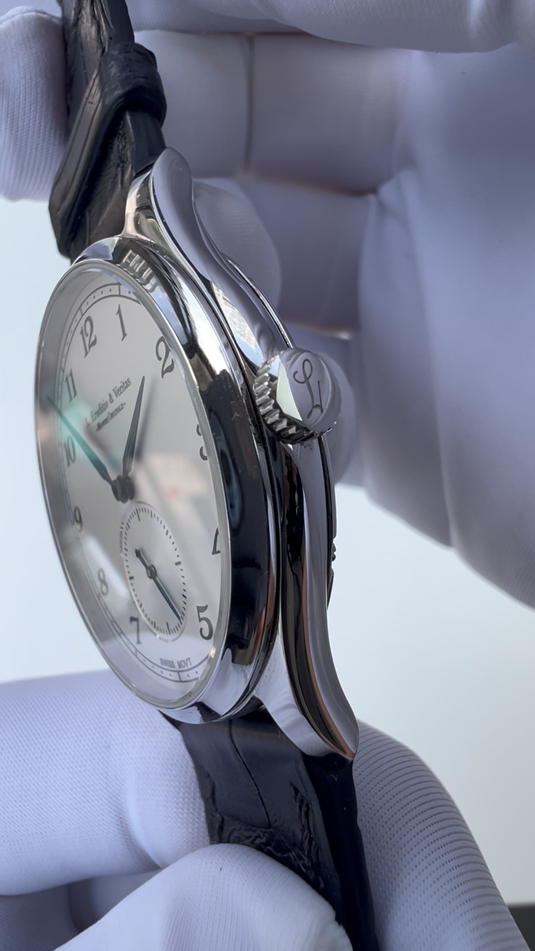 [Pre-owned] White Paddlefish