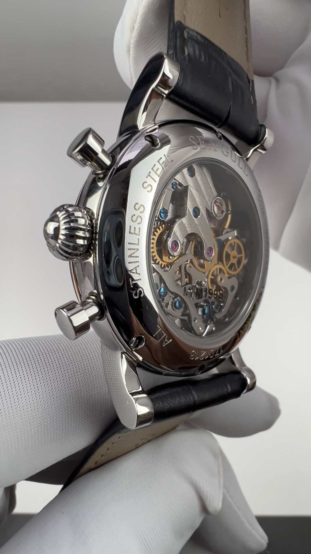 M199S · Chronograph