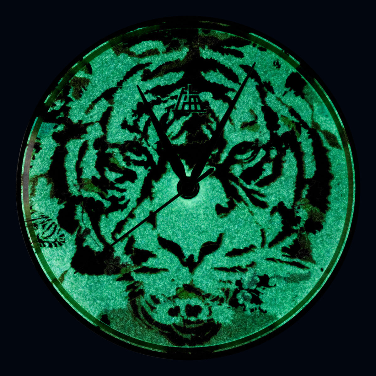 Tigers in Wonderland